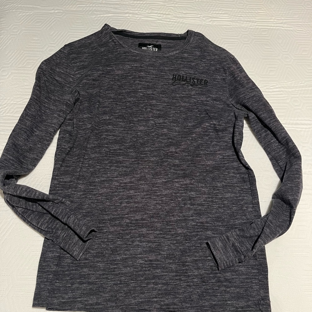 Men's Hollister long sleeve shirt